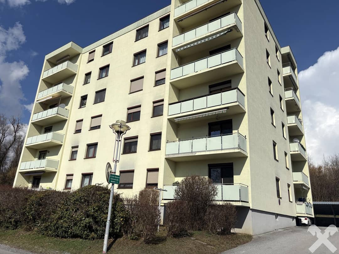 Apartment with balcony in Pichling
