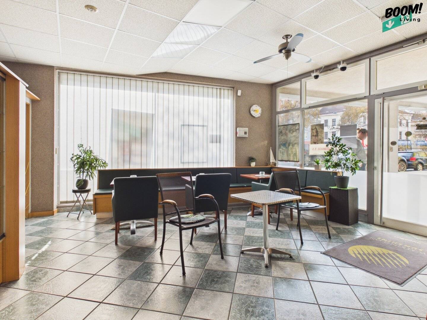 Commercial 195m² Hernals Ground Floor