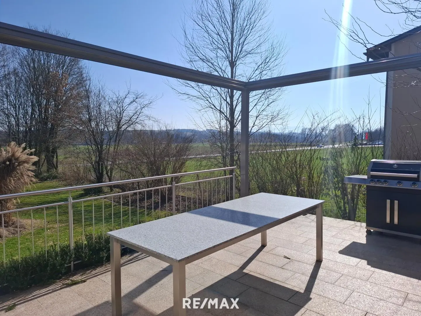 Family Home with Pool in Kematen