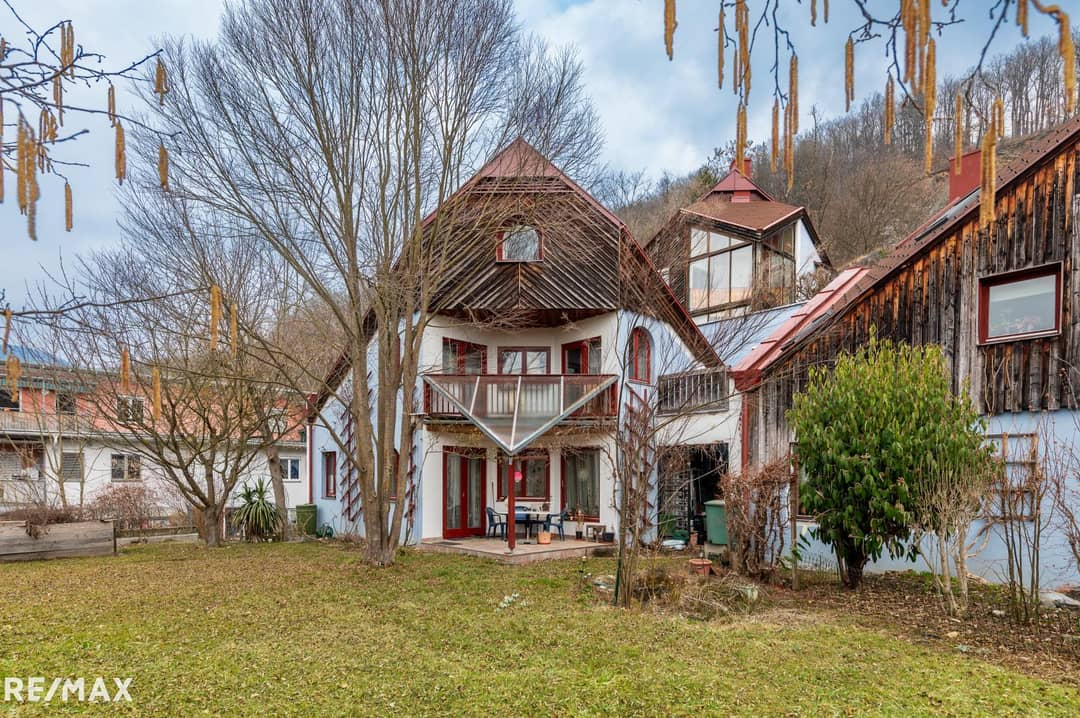 Spacious terraced house in Stattegg