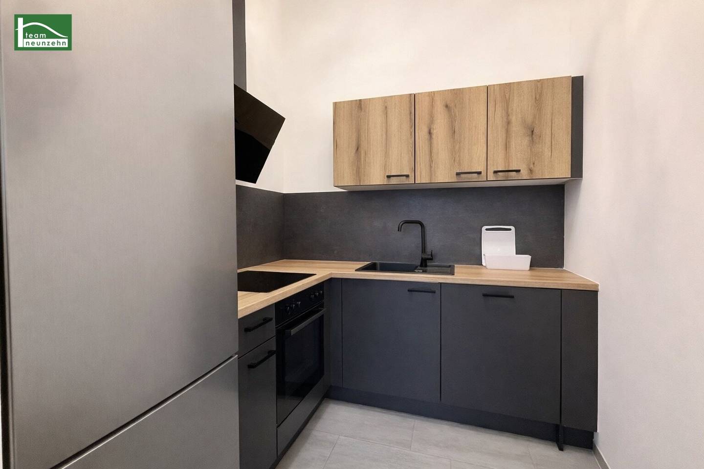 Renovated 2-room apartment in quiet courtyard location with top infrastructure, 1080 Vienna