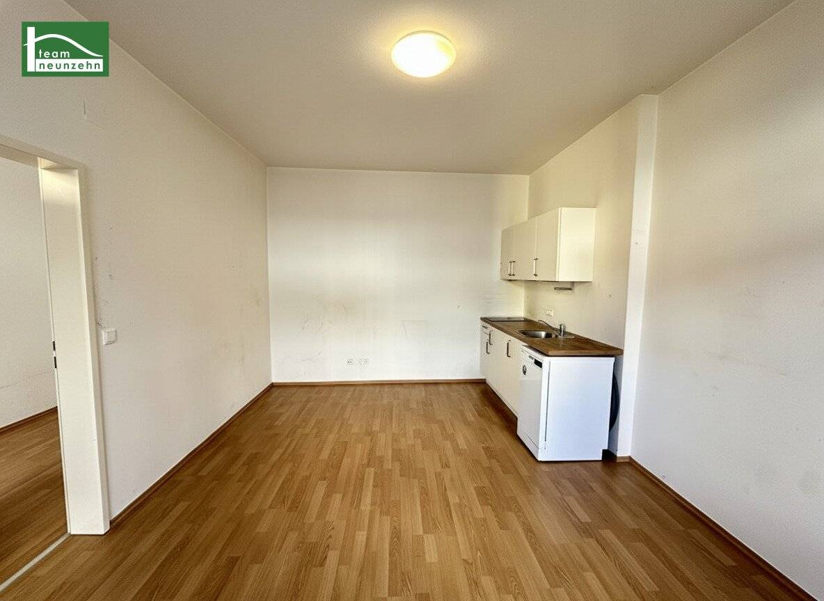Ruhige Altbauwohnung nahe Familienplatz – kompakt, gut geschnitten und hofseitig gelegen