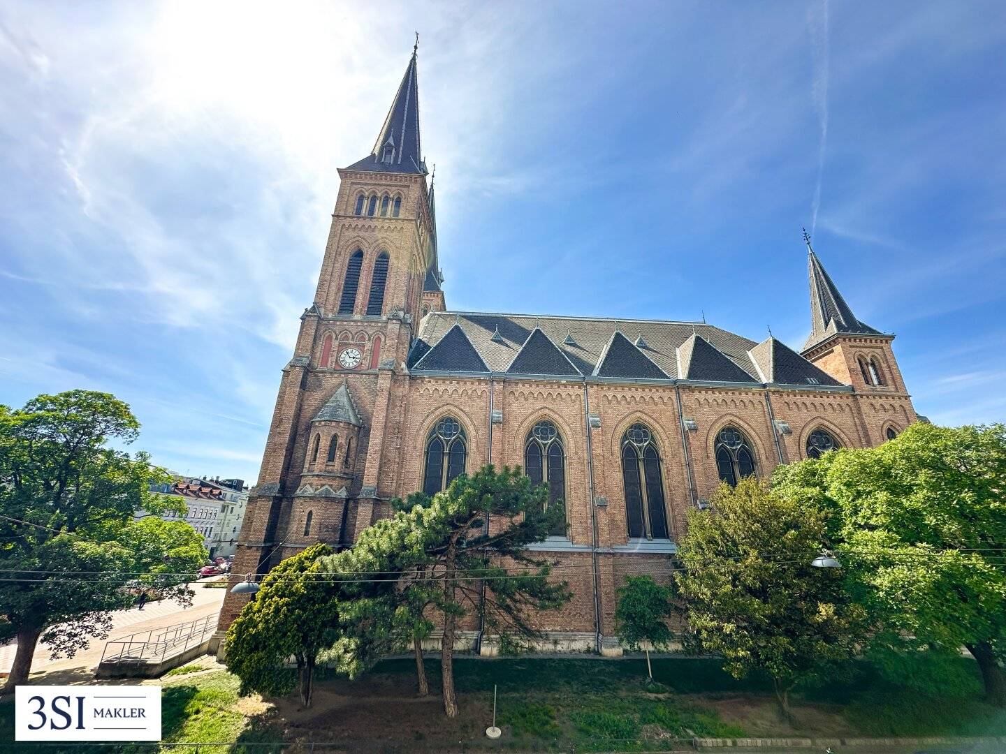 Well-kept apartment near U3 Ottakring with great view