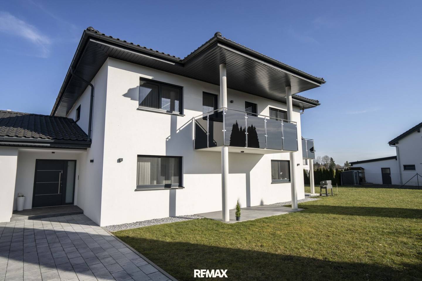High-end family home Pfaffstätt