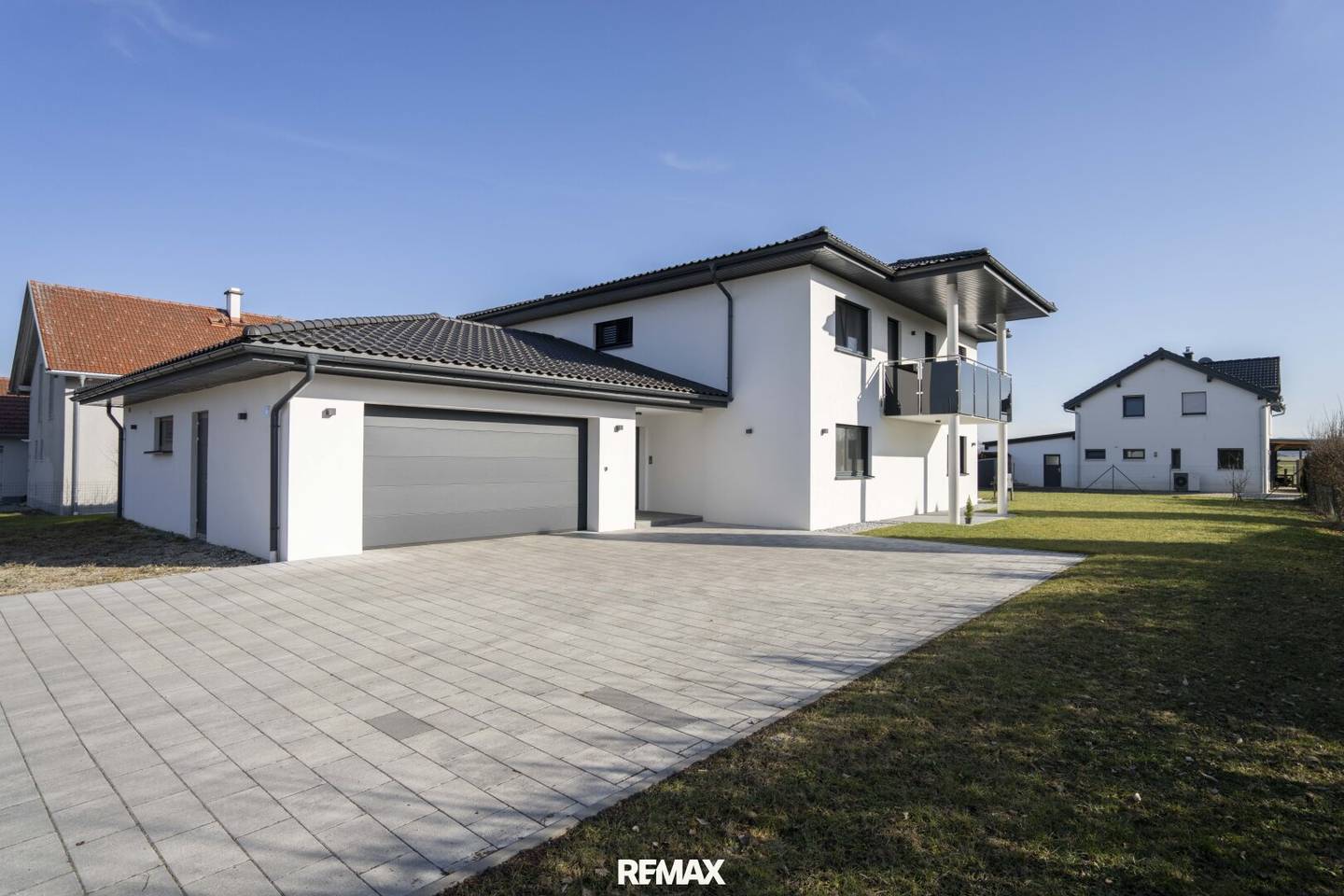 High-end family home Pfaffstätt