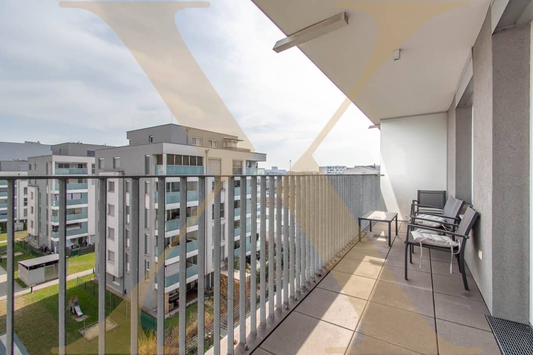 Modern 2-room apartment with loggia in Linz