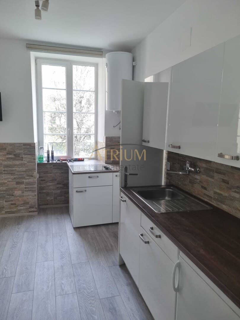 Compact apartment in a quiet location rented