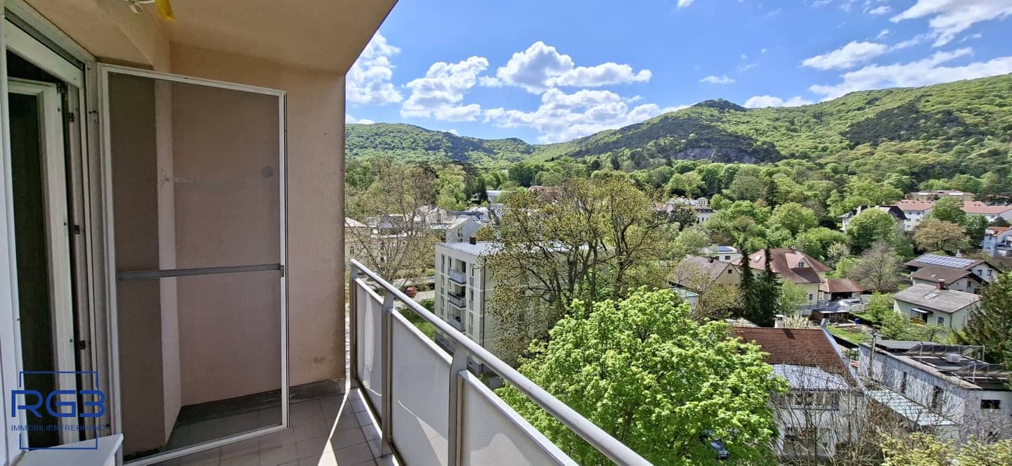 Wohnung in Mödling, 2-Zimmer, ruhige 6. Etage mit Loggia & Blick