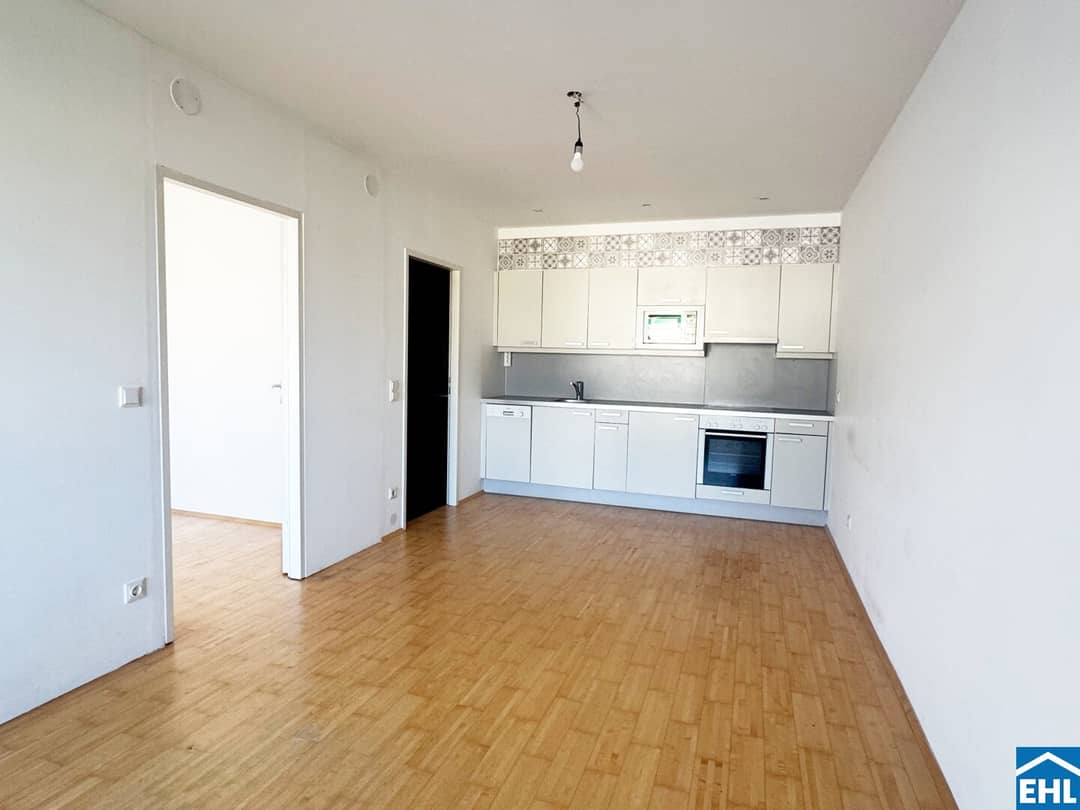 Apartment near Mariahilfer Street on the 6th floor