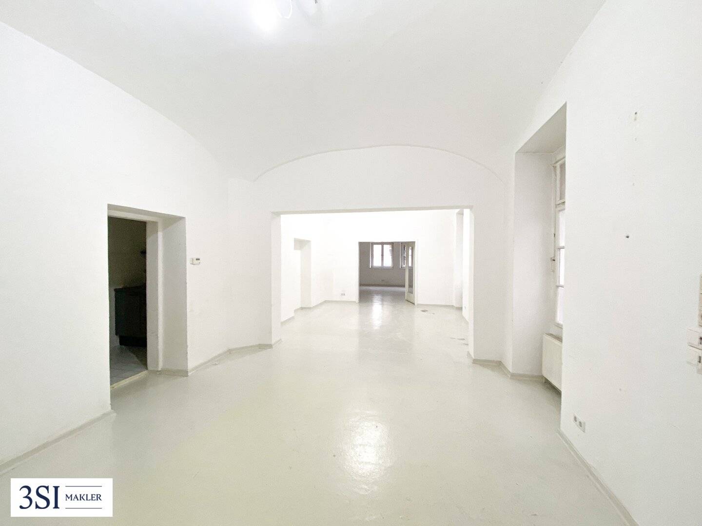 Großzügige Geschäftsfläche in toller Lage Nähe Maria Hilfer Straße!