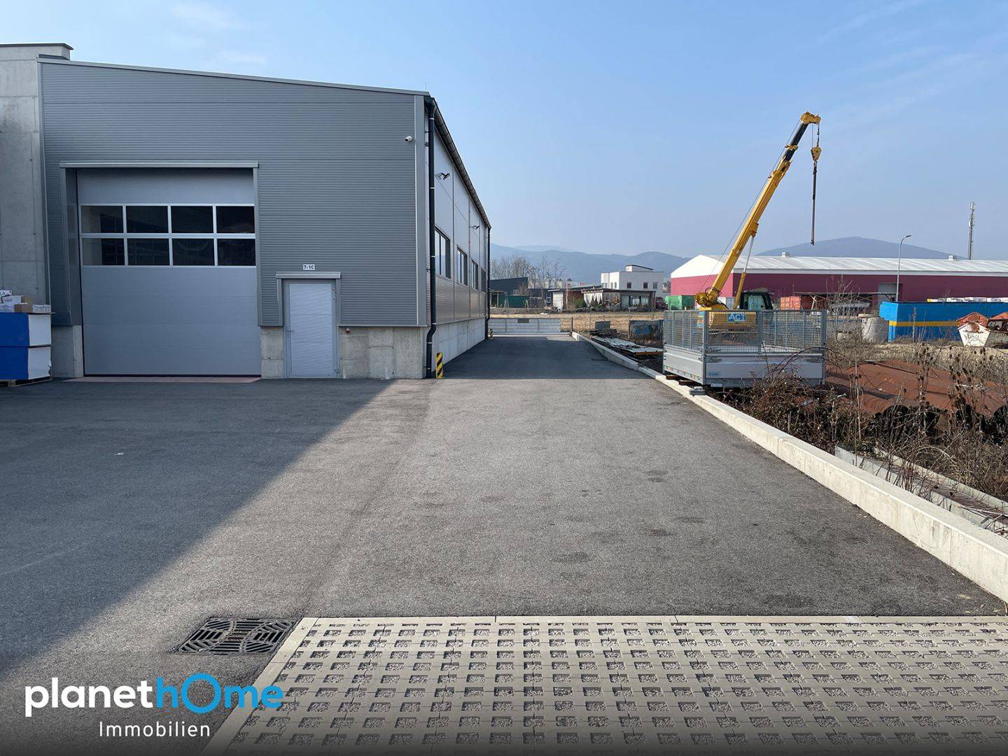 New Commercial Hall 250m² Sooss