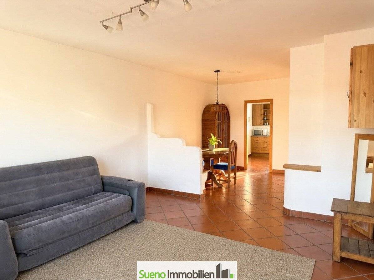 Top floor apartment with balcony and underground parking