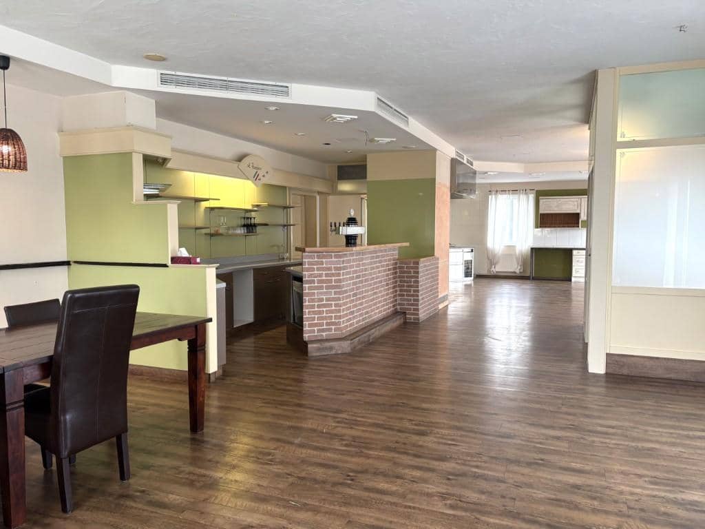 Commercial space Therme Geinberg