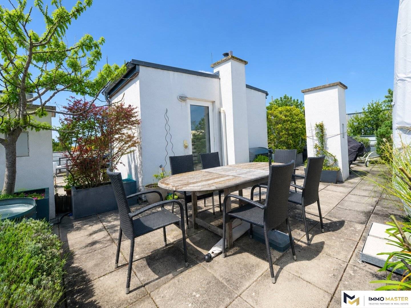 Wohnung Dachterrasse Panoramablick renoviert 2020