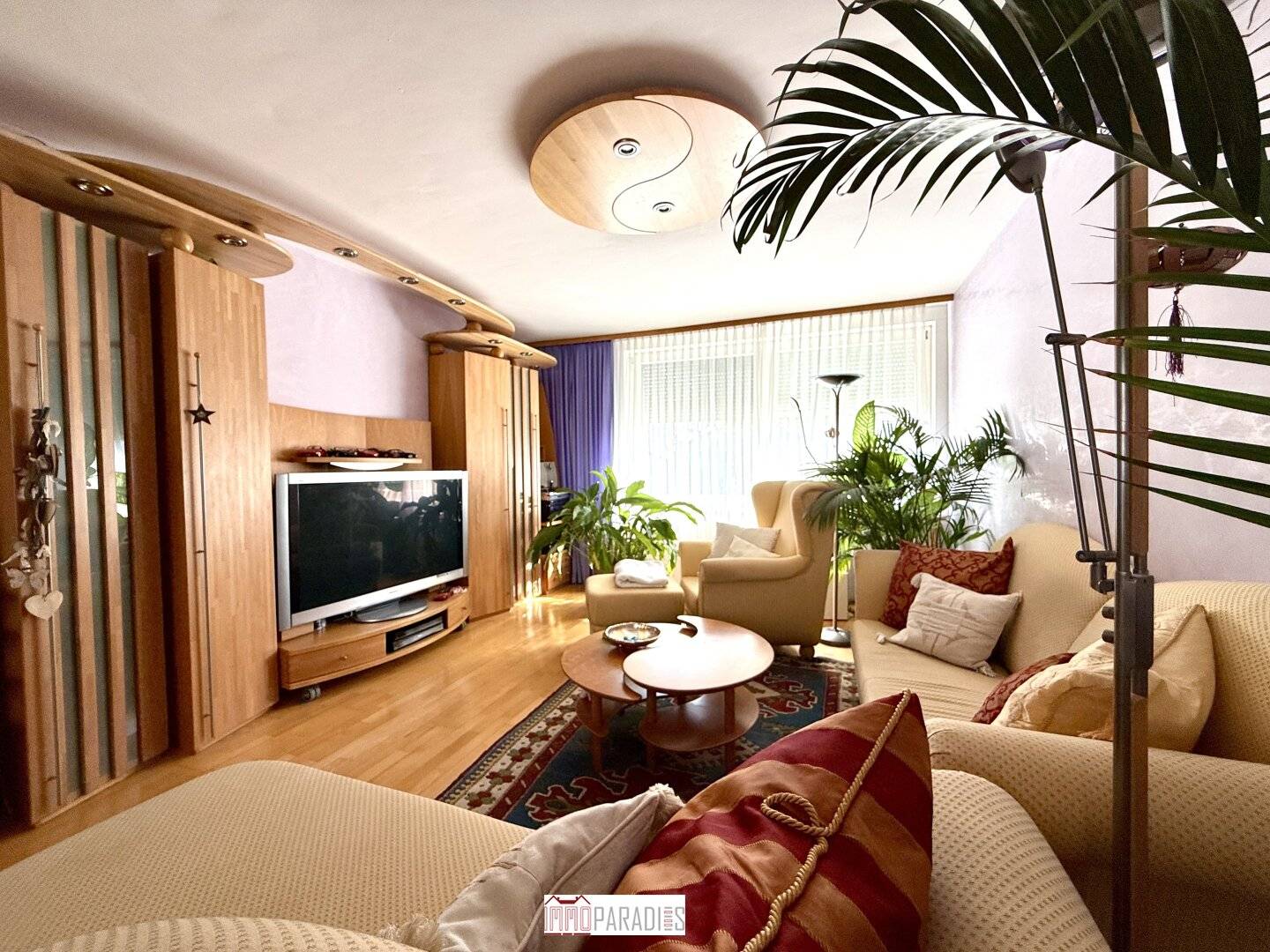 Helle Wohnung mit Loggia und großem Kellerabteil