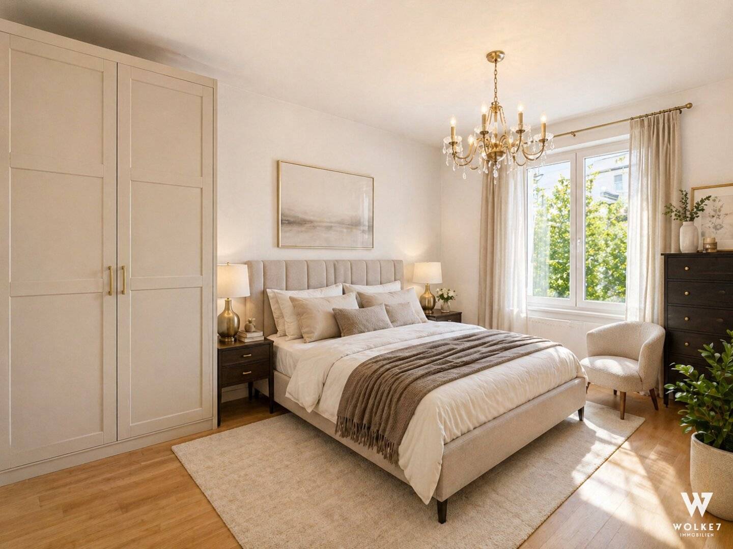 Bright apartment in quiet courtyard near U6