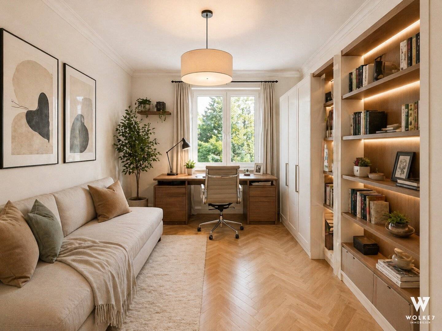 Bright apartment in quiet courtyard near U6