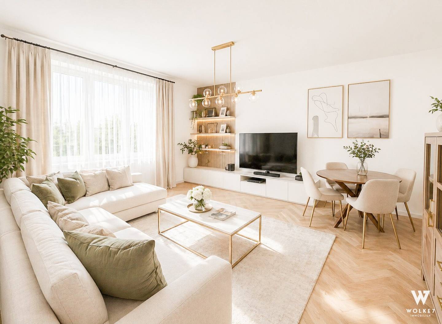 Bright apartment in quiet courtyard near U6