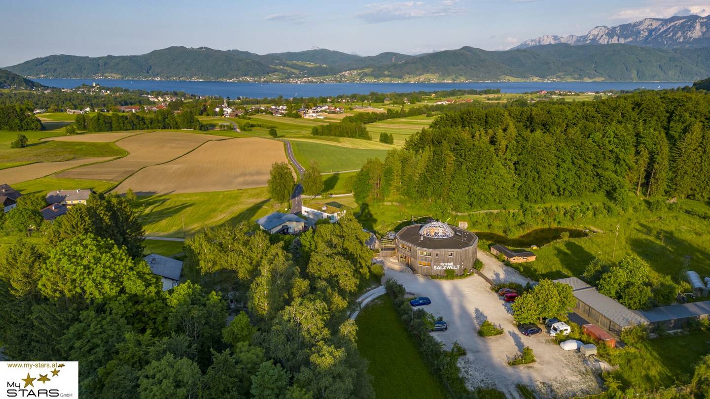 Liegenschaft Attersee mit Seeblick