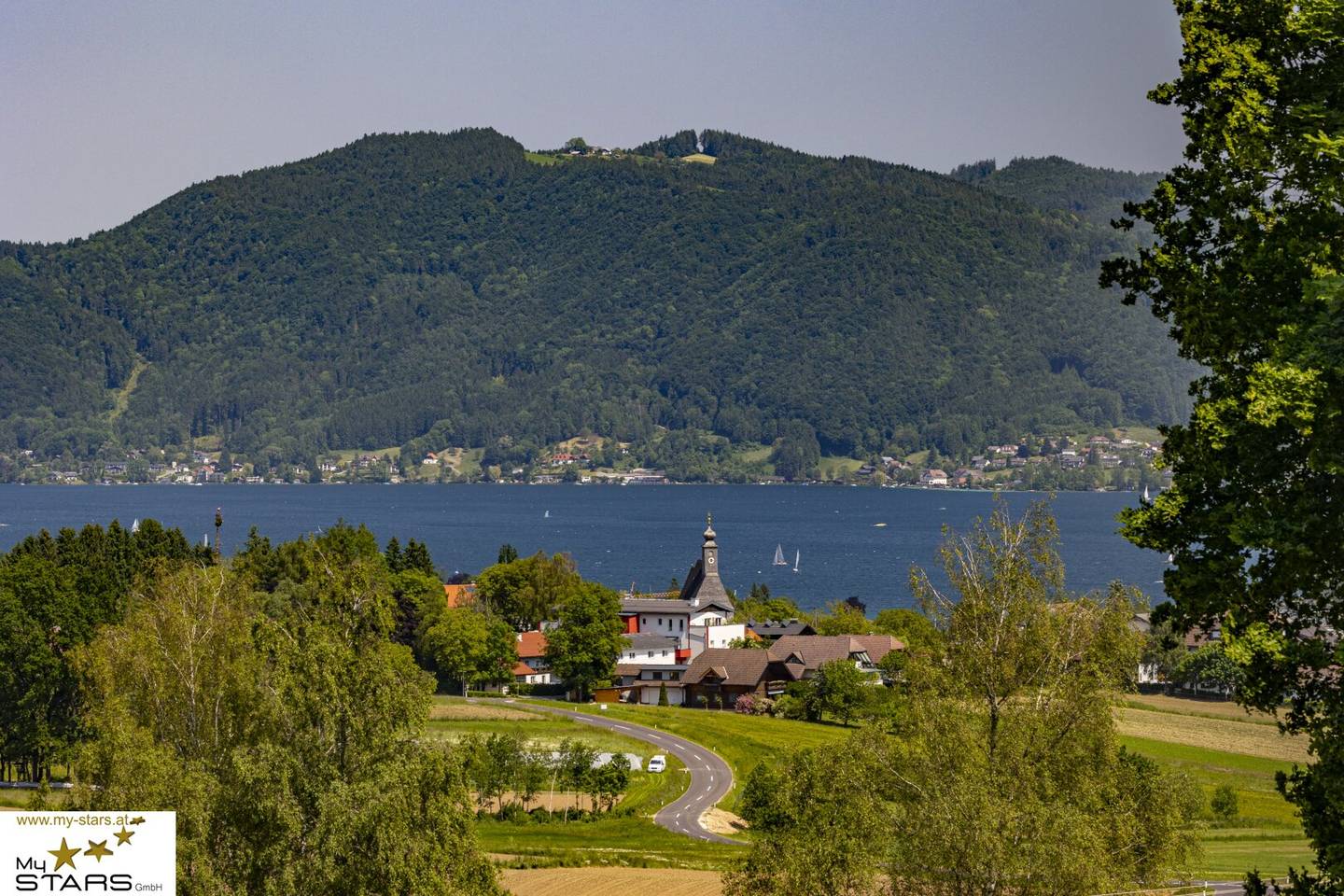 Liegenschaft Attersee mit Seeblick