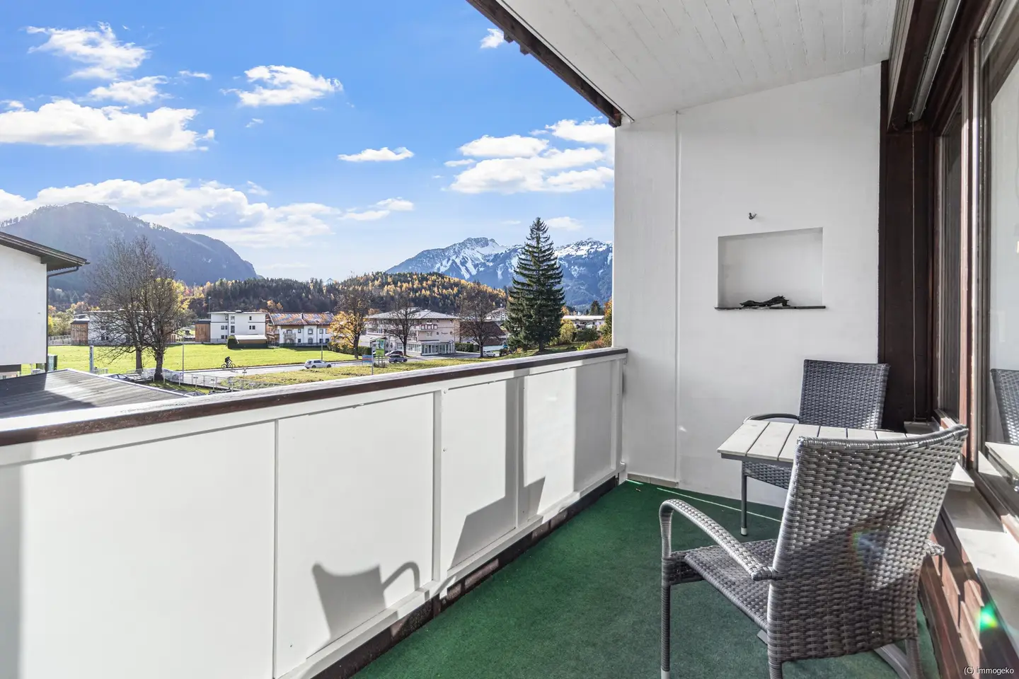 4-Room Old-Build Flat in Reutte