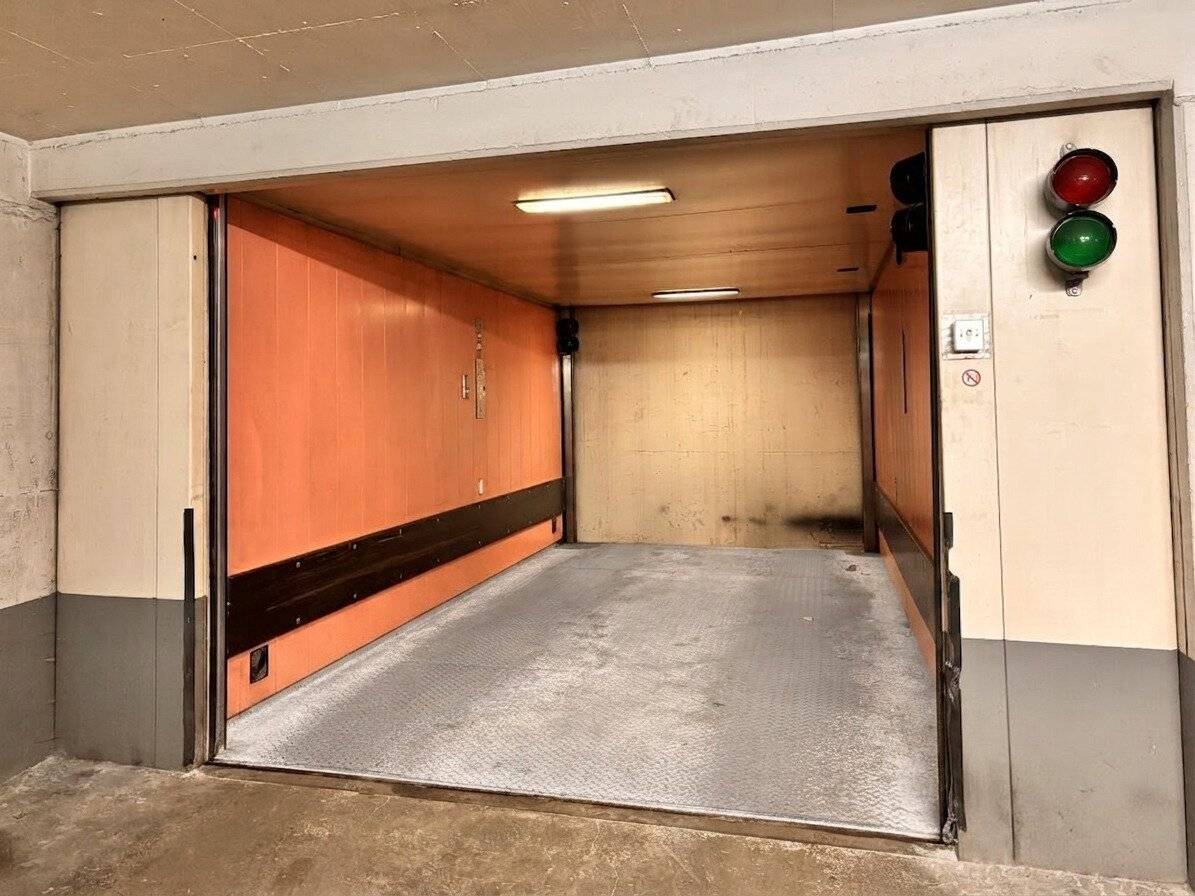 Tiefgaragenstellplatz Wien 4