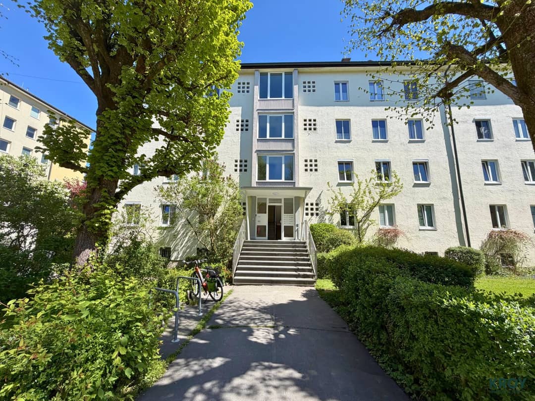 3-Room Apartment with Balcony in Nonntal