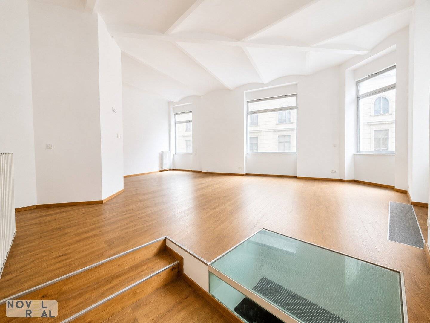 Commercial Space Old Building Vienna 1. 142m²