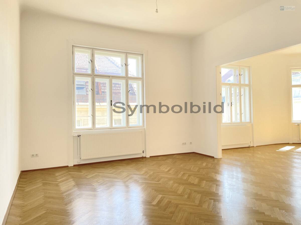 Apartment in historic building Gußhausviertel near Stephansplatz