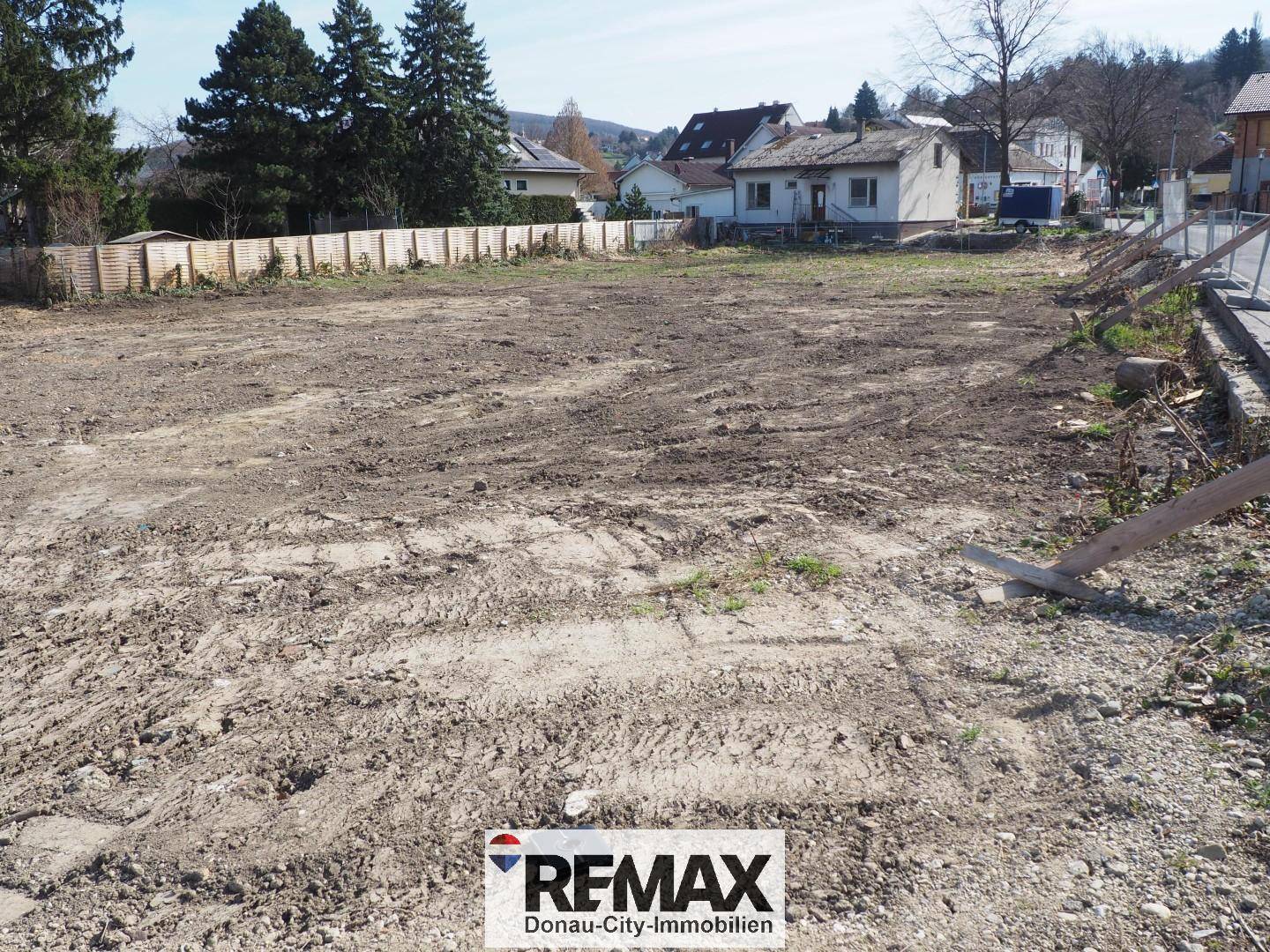 Building land Königstetten 709m²