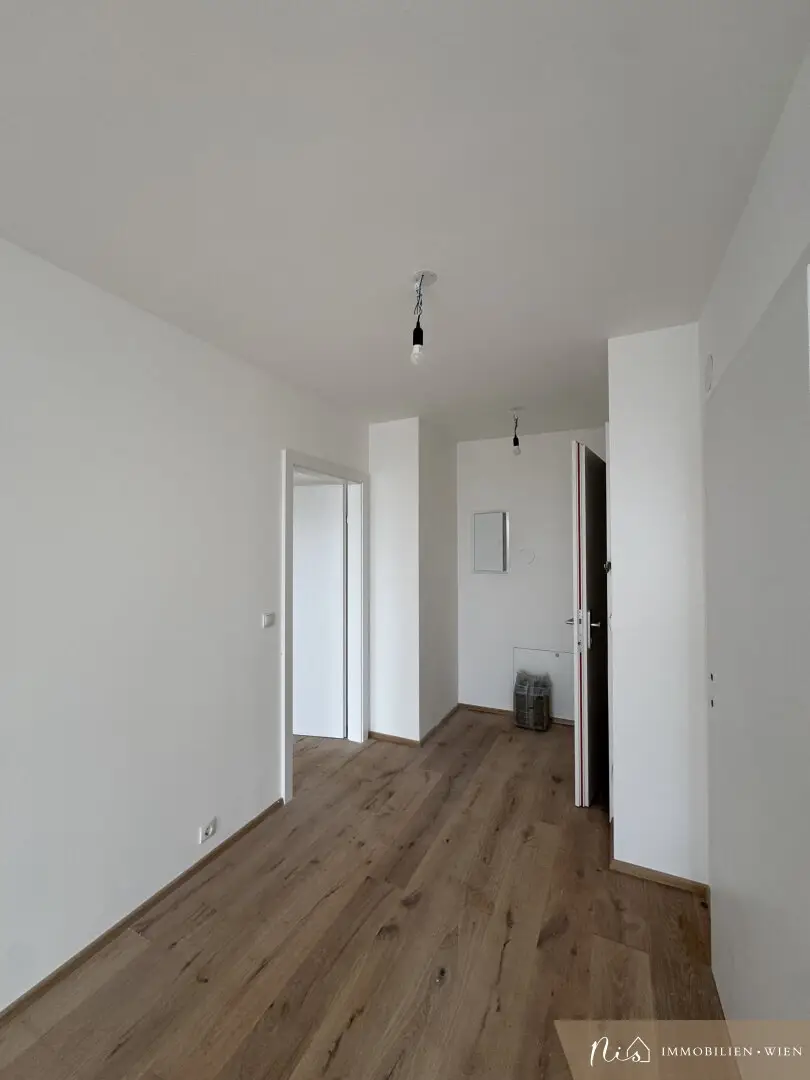 Newly built attic apartment with two terraces
