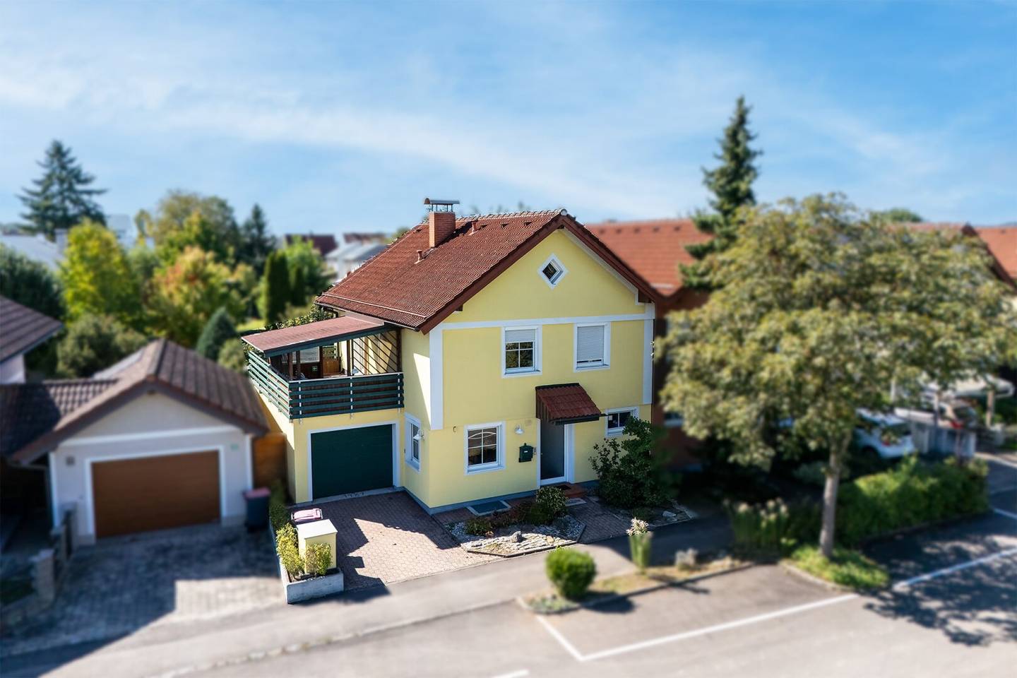 Terraced House with Garden in Braunau