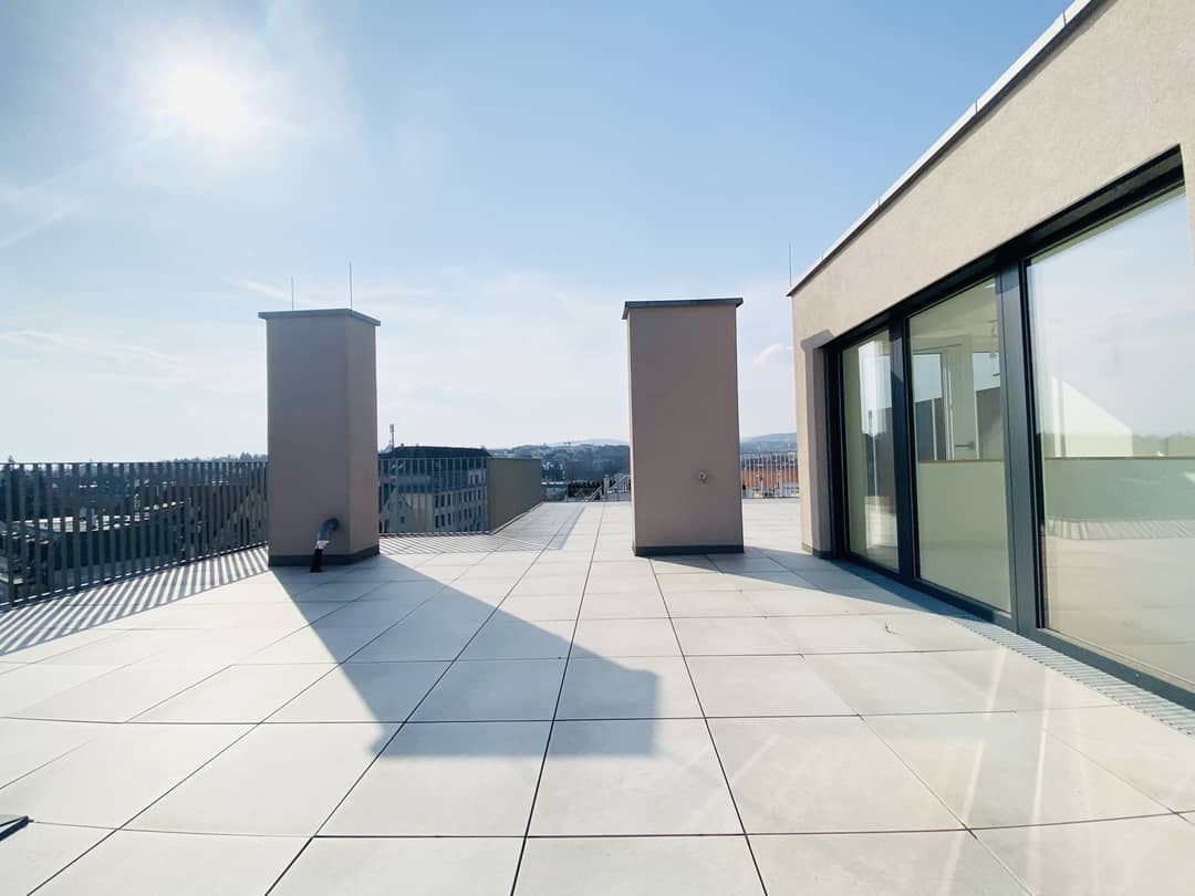 Dachgeschosswohnung roof terrace Vienna view