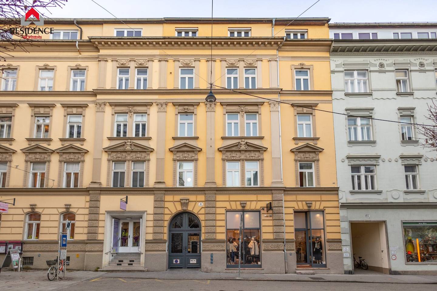 Renovated historic apartments in prime location near Linzergasse