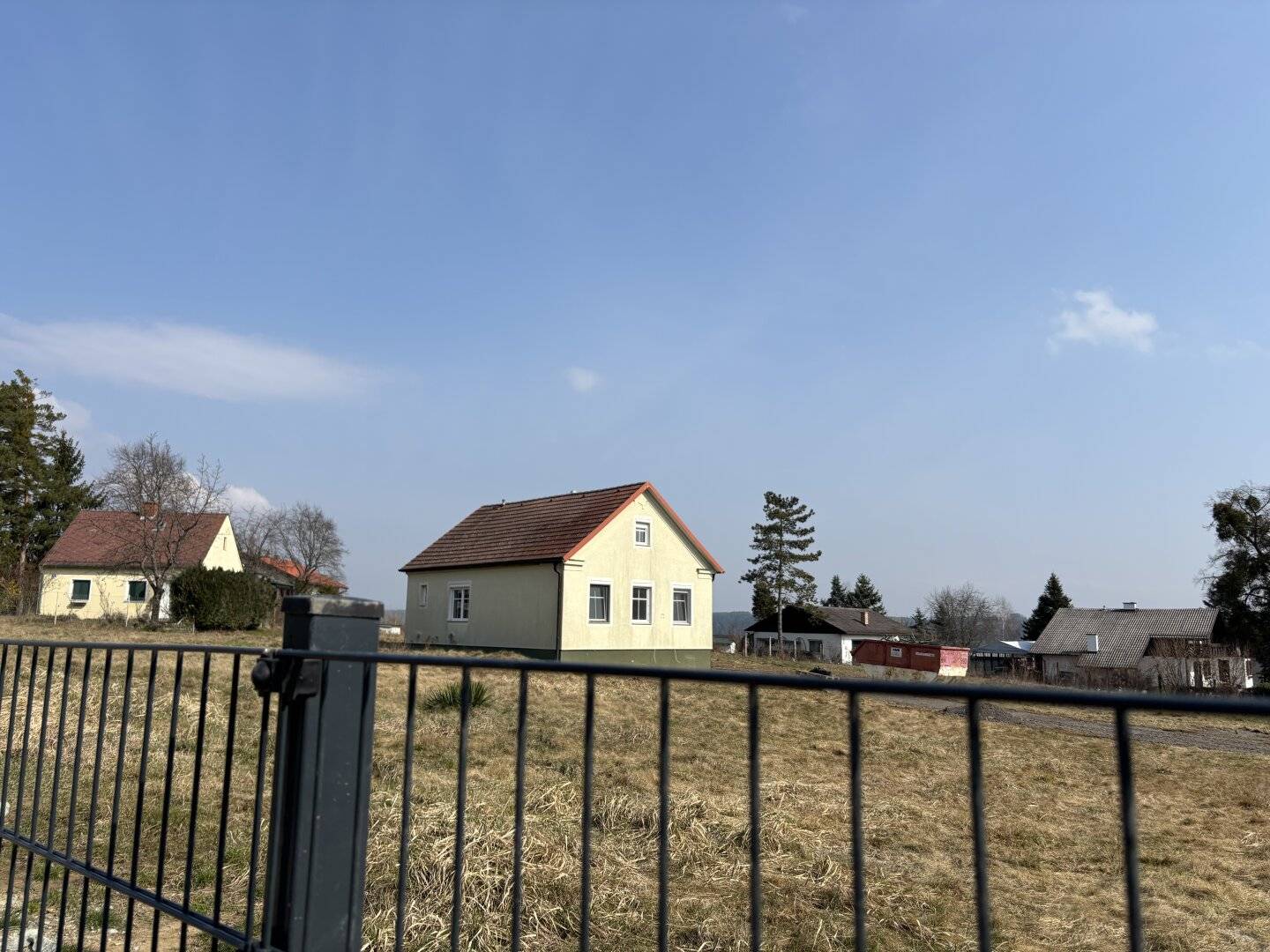Renovierungsbedürftiges Haus in Kemeten