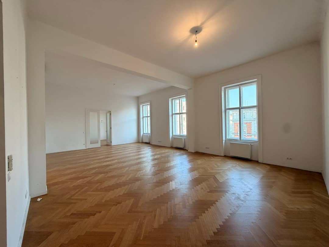 Historic Office Schottenring, 208m²