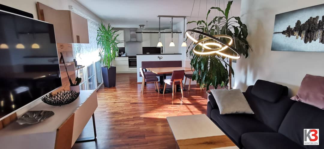 Modern apartment with two balconies and air conditioning