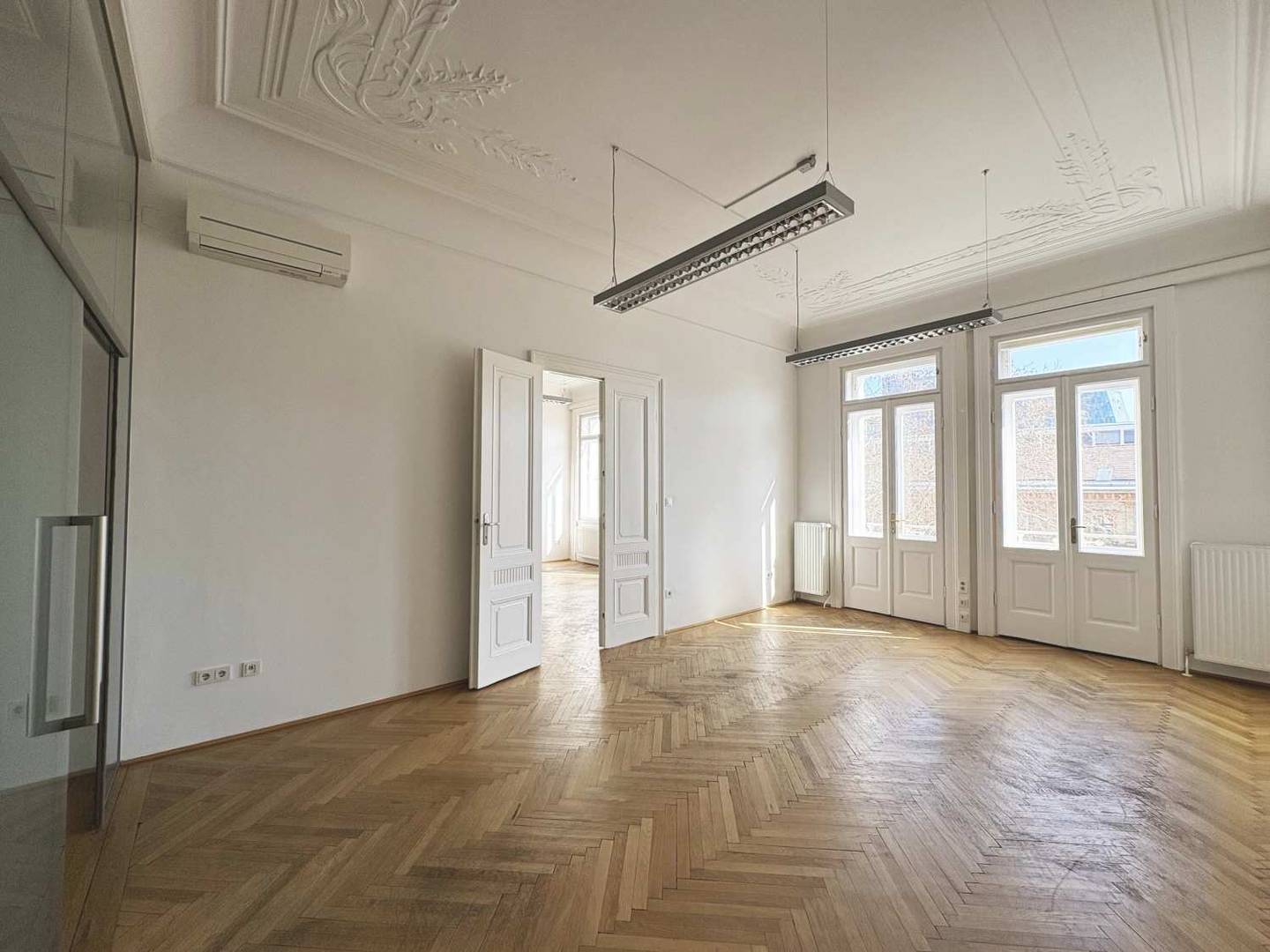 Office 186m² Stubenring Vienna
