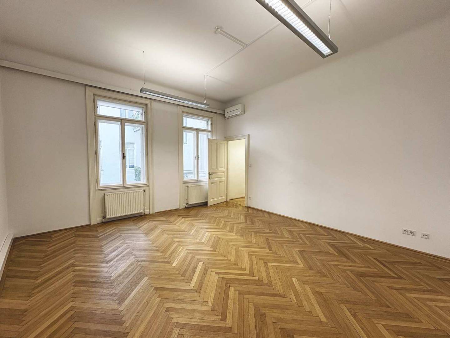 Office 186m² Stubenring Vienna