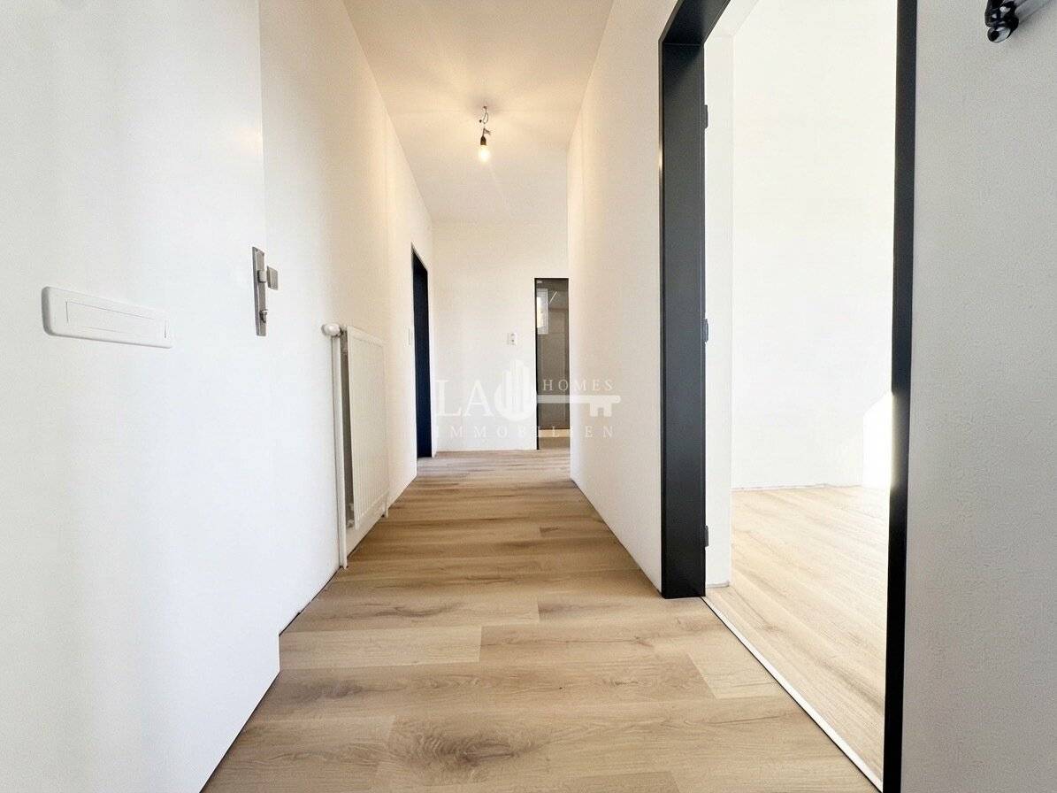 Apartment fully renovated quiet central location