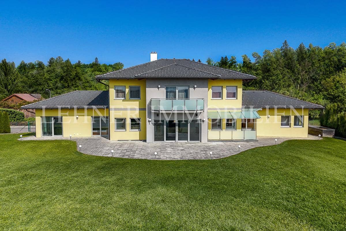 Lieboch: Einfamilienhaus 431m² mit Koralpenblick