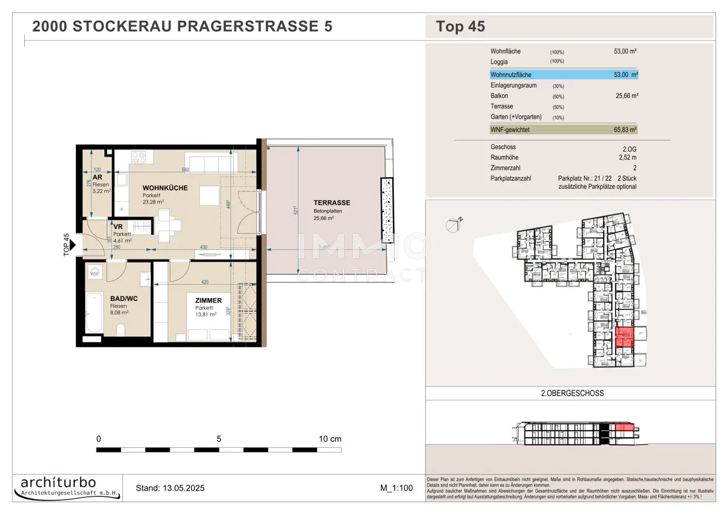 Apartment with terrace and garage near center