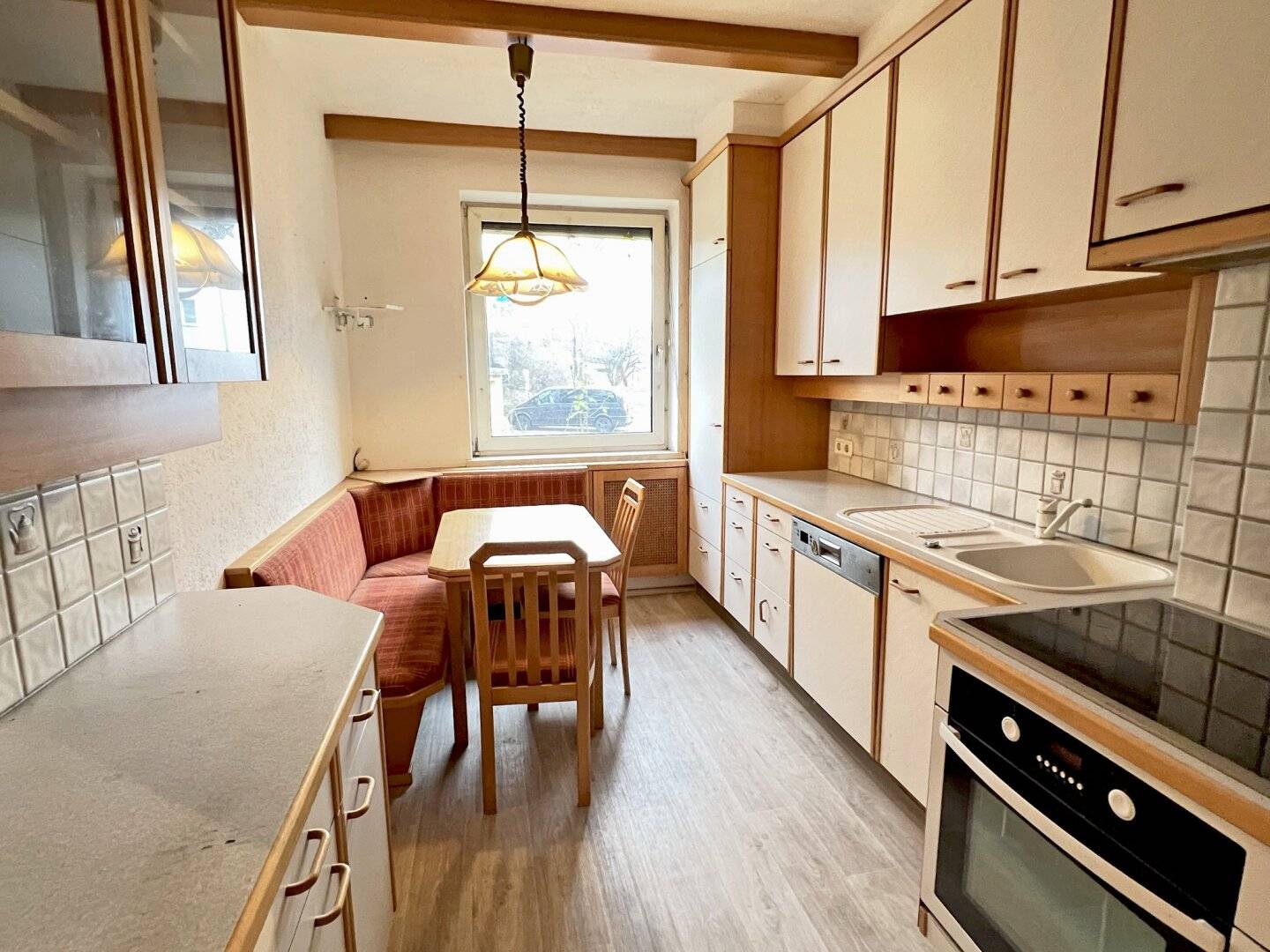 Möbliert Wohnung zentrale Lage Fernwärme