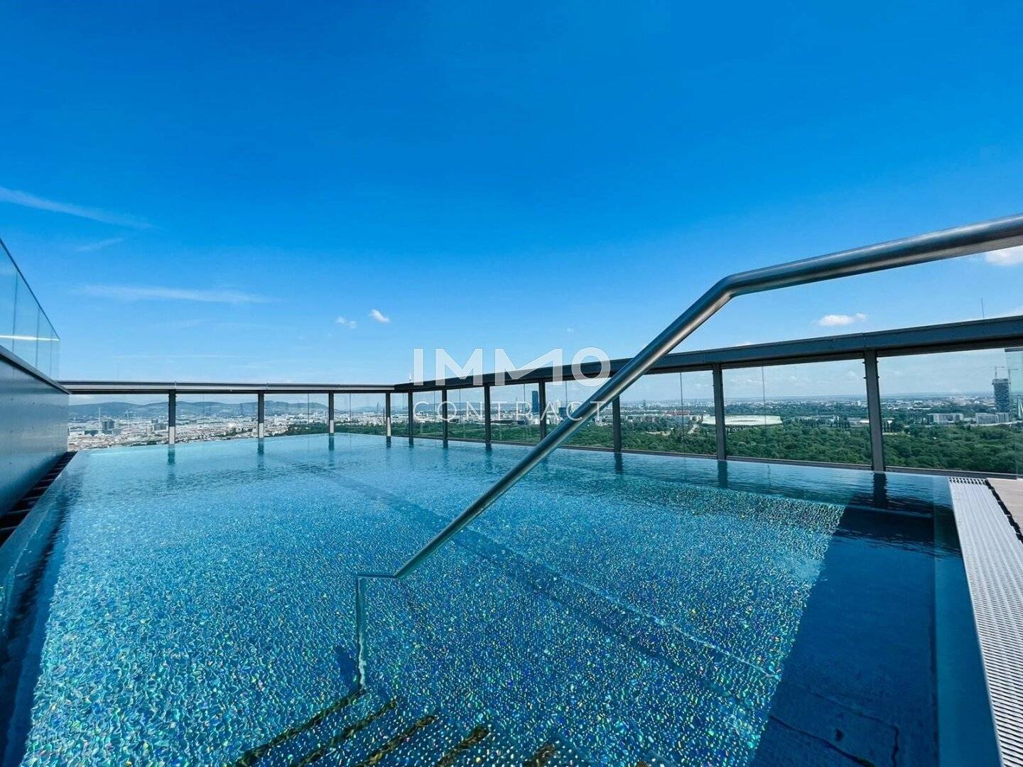 Wohnung Dachpool Grünblick Erstbezug