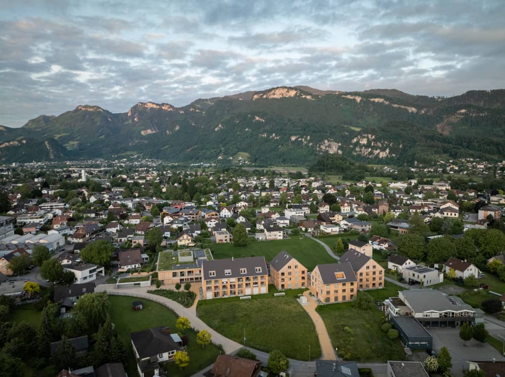 Dachgeschosswohnung with West Terrace First Occupancy