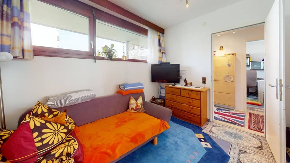 Wohnung mit großer Terrasse und Lift in ruhiger Lage