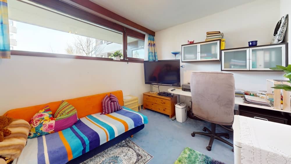 Wohnung mit großer Terrasse und Lift in ruhiger Lage