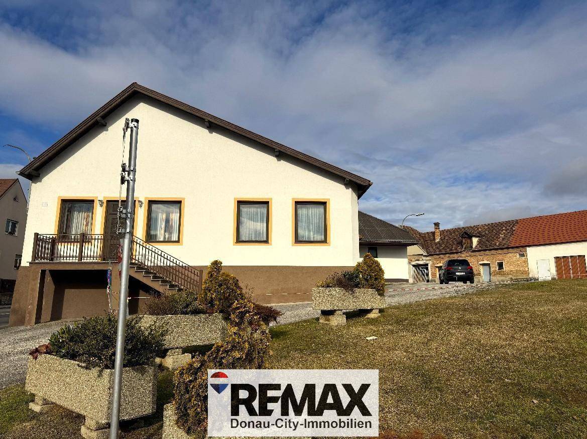 Renovierungsbedürftiges Haus in Marz