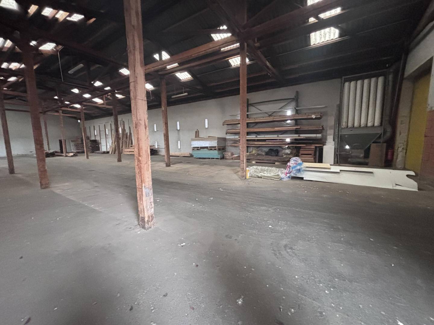 Warehouse 614 m² Mauthausen