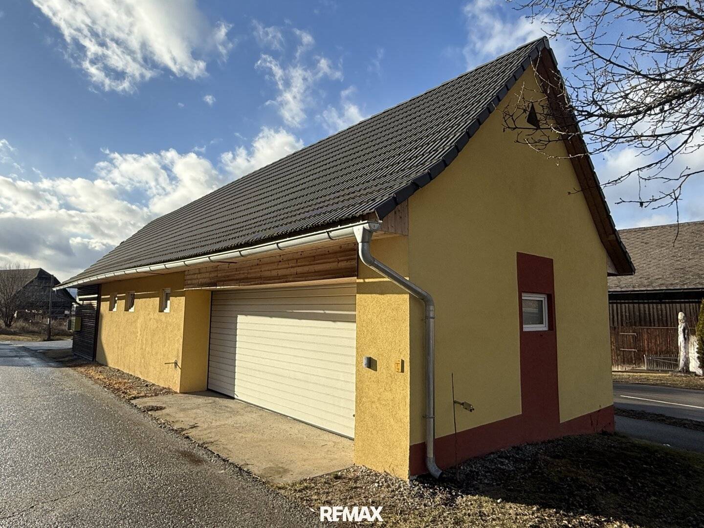 Sanitised Rental House 439m² Kindberg